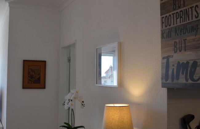 Cozy Apartment in Estoril - Photo 6