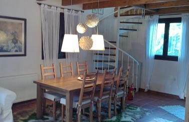 Ipati Forest Chalet - Foto 17