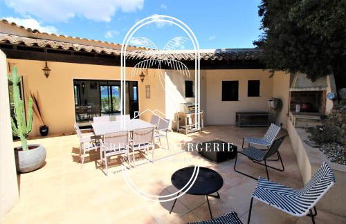 Villa l'Arbanaise vue mer piscine presqu'Ile Giens BY HC - Foto 13