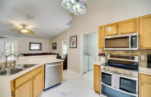 Spacious Home with Yard 8 Mi to Wabasso Beach - Foto 8