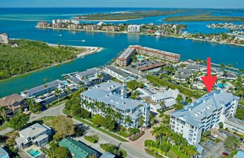 Olde Marco Inn - Photo 30