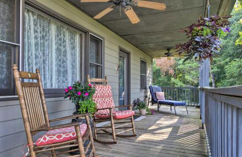 7 Mi to Downtown Morganton: Cabin w/ Fire Pit! - Photo 2