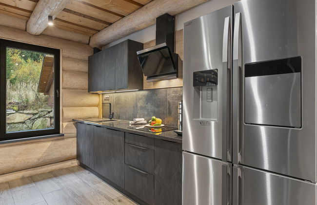 6 bedroom House in Benešov nad Černou with garden and terrace - Photo 4