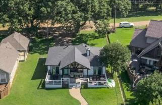 The Good Earth Boathouse - Cedar Creek - Foto 2