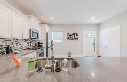 Modern 4 BR Near Downtown, Zoo - Foto 19