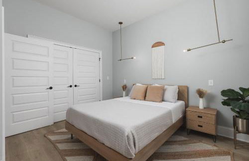 Luxury Design Condo, Close to Downtown Broadway & Coffee - Foto 24