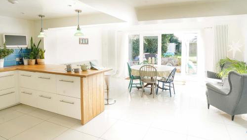 Seashells - 4 Bed - 2 Bath - Nr Beach - Sleeps 7 - Foto 1
