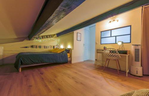 Romantique Duplex au pied de la cité - Foto 14