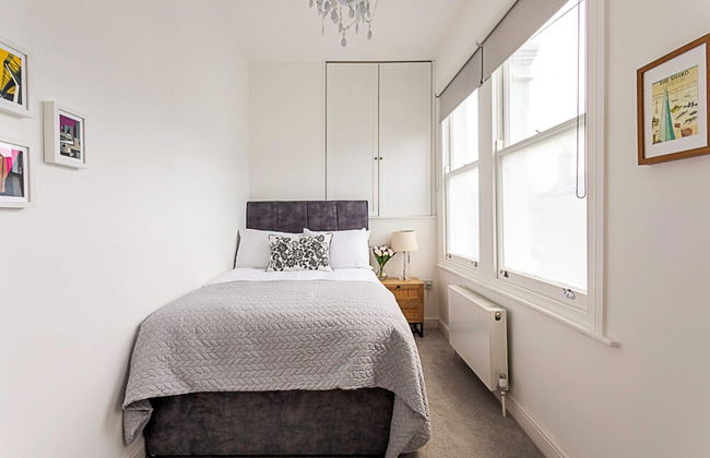 Chic 2-bed Flat in Leafy Clapham South - Foto 7
