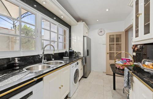 Villa CasaCara Marbella beachside Costabella -Spain - Photo 72