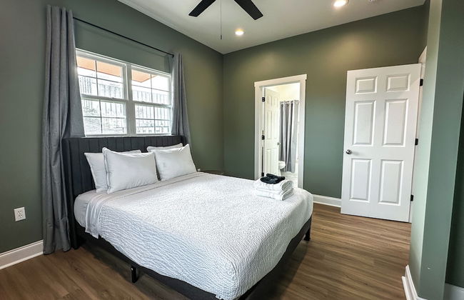 StayAE - Flamingo House - Photo 10