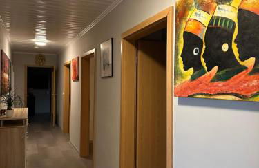 Ferien & Monteur Wohnung 1 - Little Afrika Extensive 5 Zimmer Wohnung - Foto 24