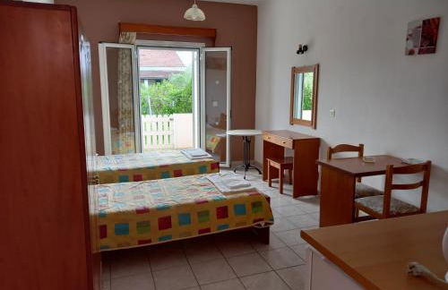 KOSTAS APARTMENTS - Foto 27