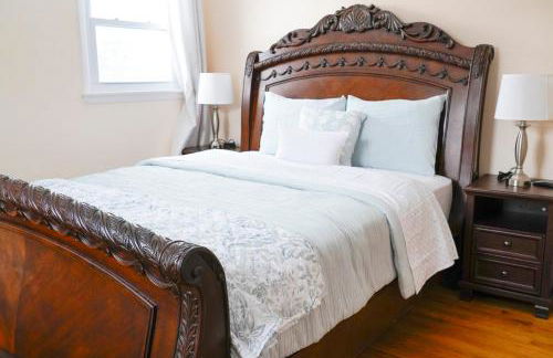 Family River Valley Retreat with Fireplace - Foto 16