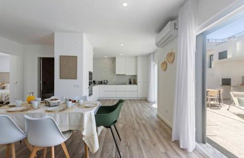 Modern Villa with Private Pool Near Baleal Beach - Photo 28