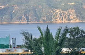 Luxury White Sails Villas with a Multi Sport Court and Sea View - Photo 2
