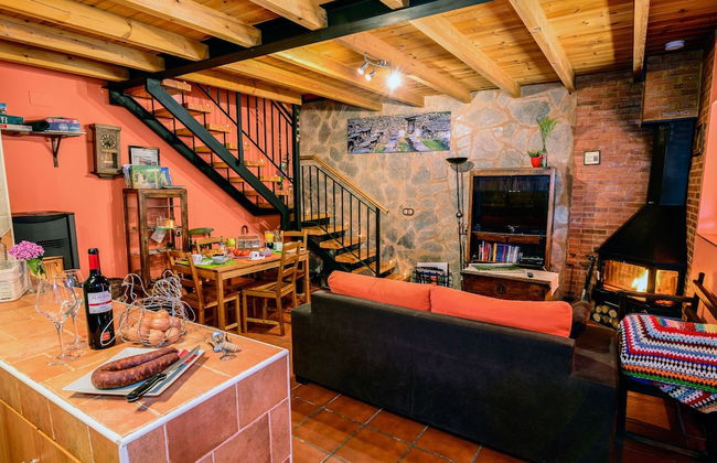 Cozy Cottage in Benllera with Hot Tub - Foto 6