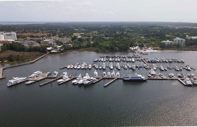 Seashell Shuffle at Pilot House - Foto 40