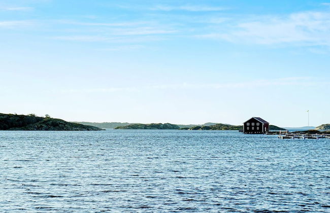 8 Person Holiday Home in Stromstad - Photo 23