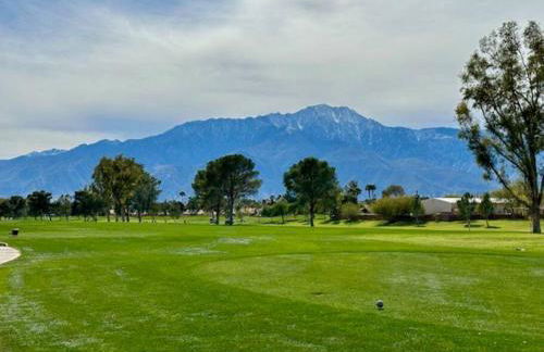 Chilled Salt Pool Luxury Firepit Mini Golfing - Foto 5