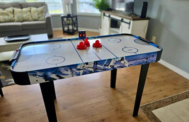 Britannia Village - Photo 20