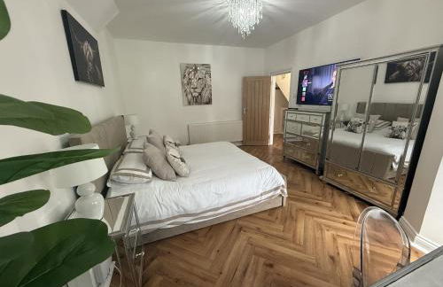 Southend Apartment With Parking, Private Garden and Beach Side Location - Foto 3