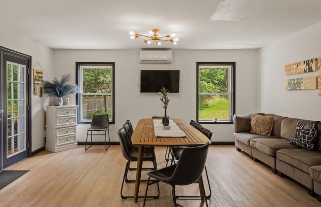 For Lake Sake by Avantstay Lakefront Hot Tub View - Photo 13