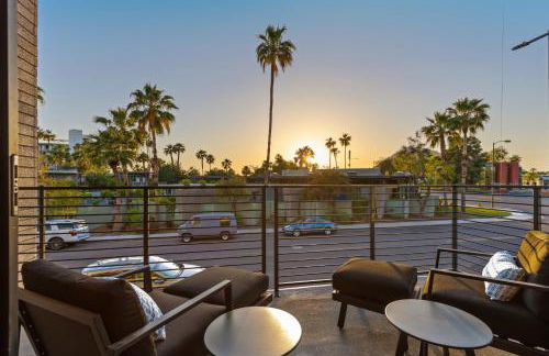 Perfect Friends Escape in Old Town Scottsdale with Resort Pool Access and Roof Deck! - Foto 10