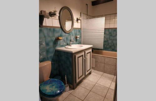 Maison en pierres au cœur d'un village Ardéchois - Photo 17