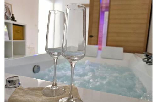 Ô Sacrée Détente de Reims -Spa privatif - Proche de la gare & centre ville - Foto 22