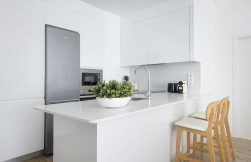 Avenida de San Luis 25, Design and comfort in the true style of Madrid, Book your getaway now! - Foto 68