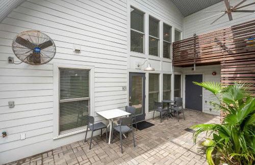 The Moon Quonset Hut Vacation Rental Heated & Chilled Pool - Foto 5