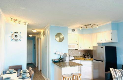 Beautiful newly renovated beachfront condo at Casa Del Mars - Foto 10