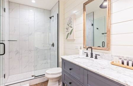 Downtown Luxury Farmhouse Apartment #4 - Photo 20