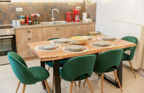 Σπίτι με πισίνα δίπλα στο αεροδρόμιο. - Foto 33