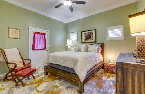 Idyllic Las Vegas Oasis with Outdoor Pool! - Foto 16