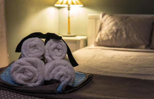 Dana's Luxury Maisonette - Photo 32