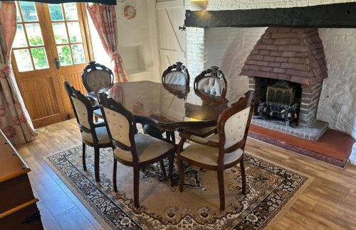 Beautiful Thatched Cottage with Outdoor Pool, Secure Garden, Dog & Family Friendly! Chichester Holiday Properties - Foto 47