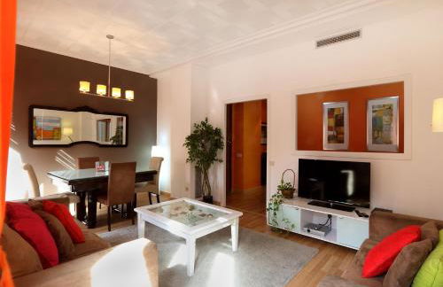 Reino de Valencia Apartments - Photo 6