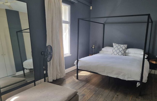 Purple House - Photo 32