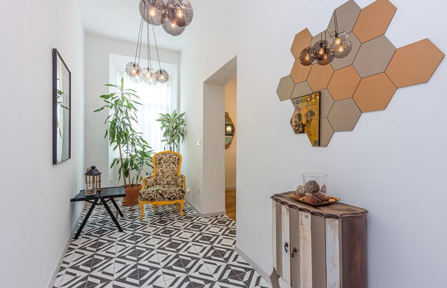 Tromostovje IV In Heart Of Ljubljana - Photo 62