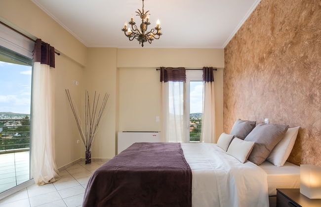 290m² Villa with Pool close to the Airport - Foto 30