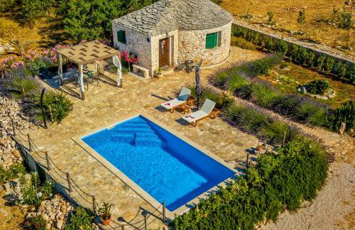 Magical Island Home - Photo 3