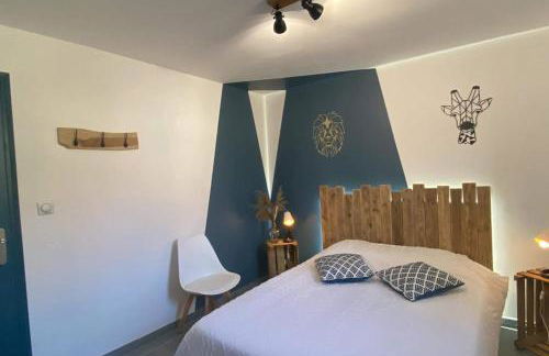 REZ de jardin moderne 4 chambres 8 personnes jardinet - Foto 18