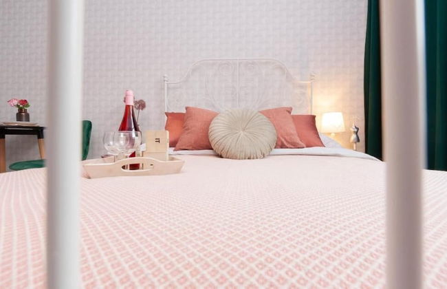 Sydonia Apartments - Photo 2