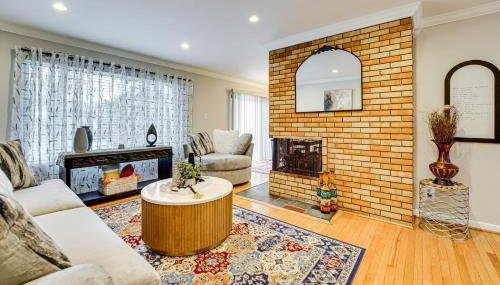 Fire Pit and Yard Family Home in Farmington Hills! - Foto 5