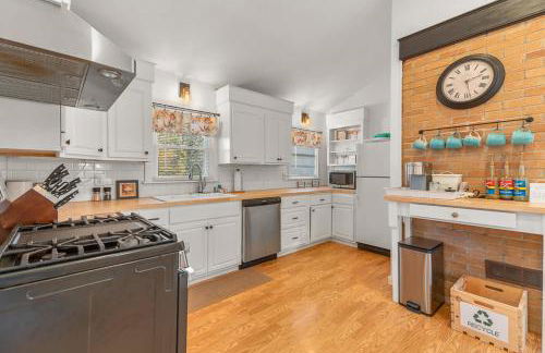 Cappawack Cottage - Charming 3 BDR with Fire Pit - Foto 23