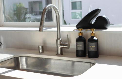 Serene APT 10 Min from Disneyland With Pool & GYM - Foto 40