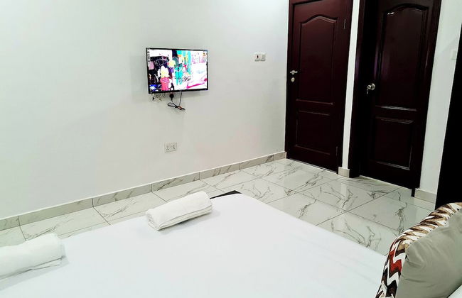 Gorgeous Quiet & Comfy Close to Highway - Foto 1