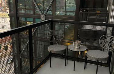 Welcome-Holmes - Photo 2